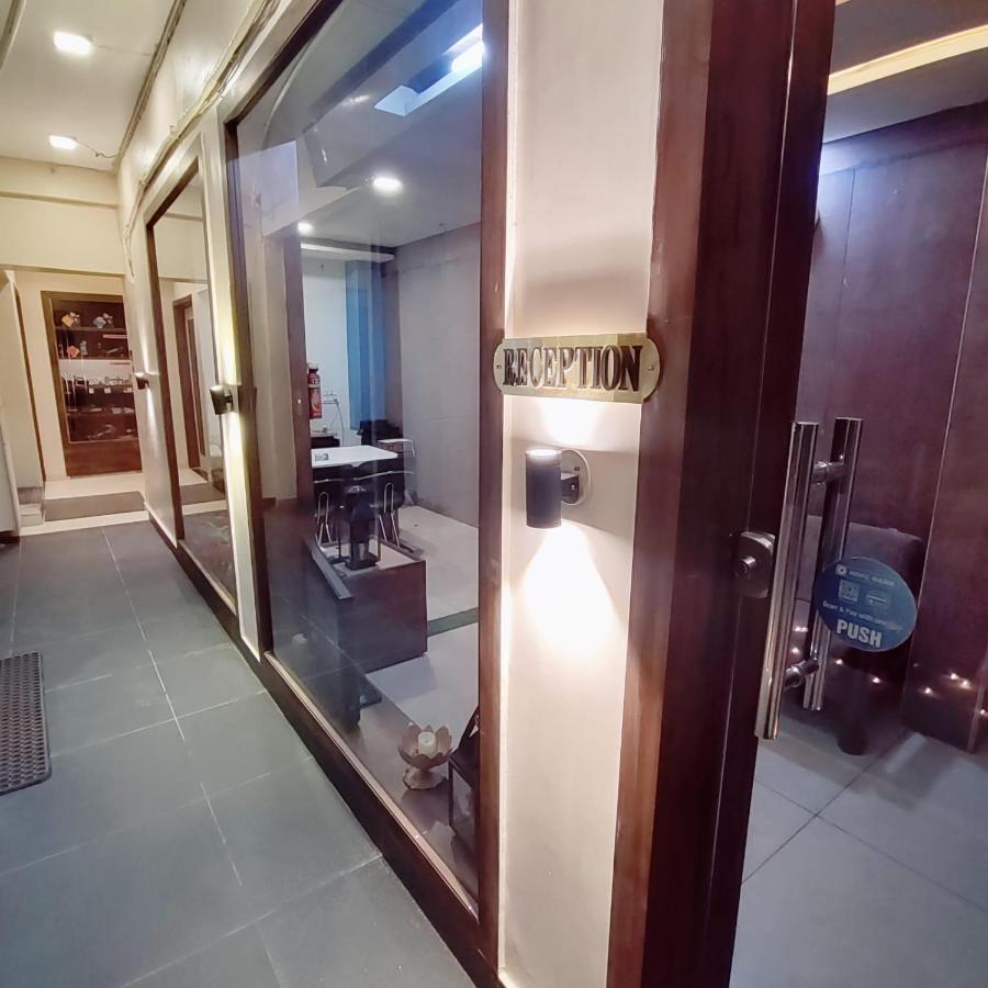 Hotel Luxuria Ludhiana Eksteriør billede